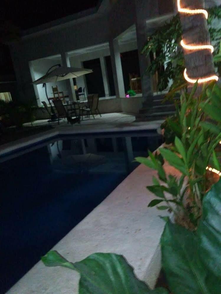 Sueno Tranquilo Hotel Quepos Buitenkant foto