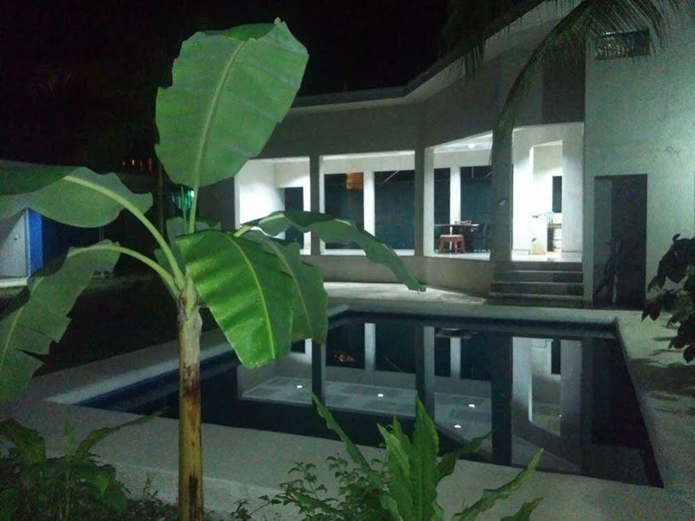 Sueno Tranquilo Hotel Quepos Buitenkant foto