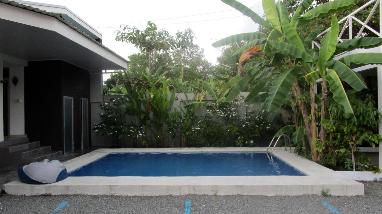 Sueno Tranquilo Hotel Quepos Buitenkant foto